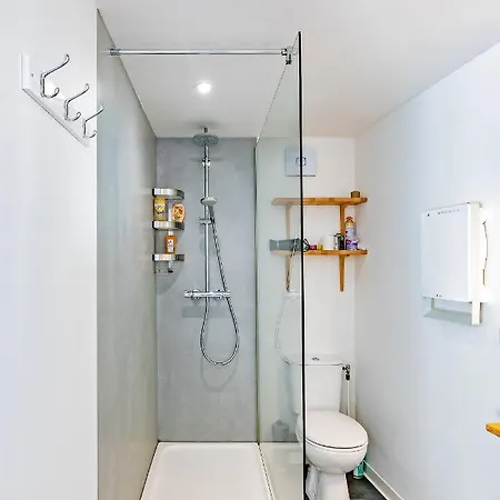 Apartment Equipe Avec Matos Sport Le Cres